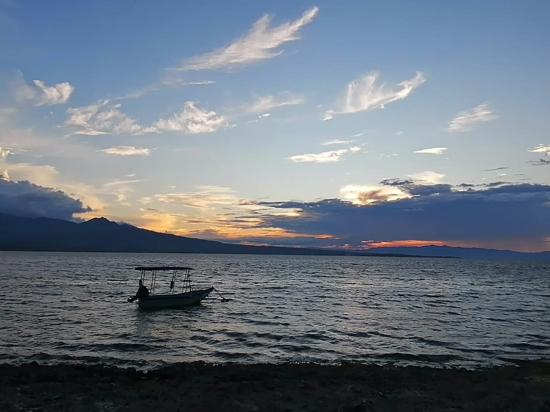 Emoha Dive Resort主图