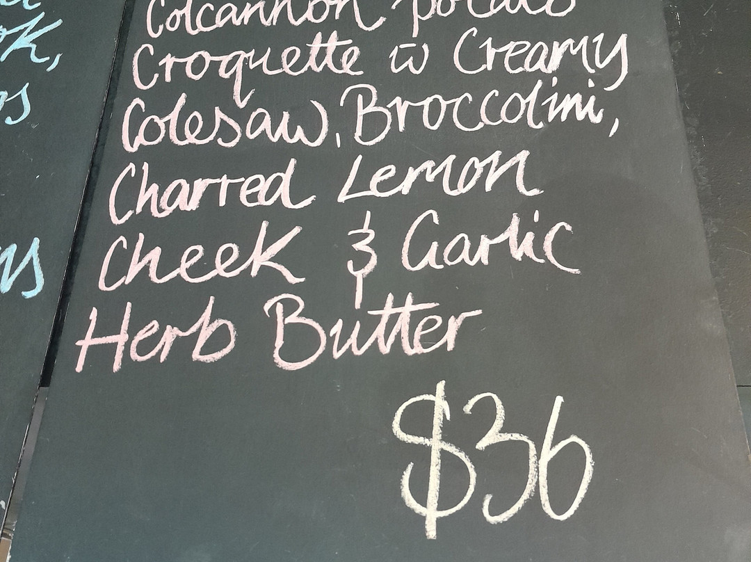 Dusty Hill Vineyard-Moffatdale必去景点