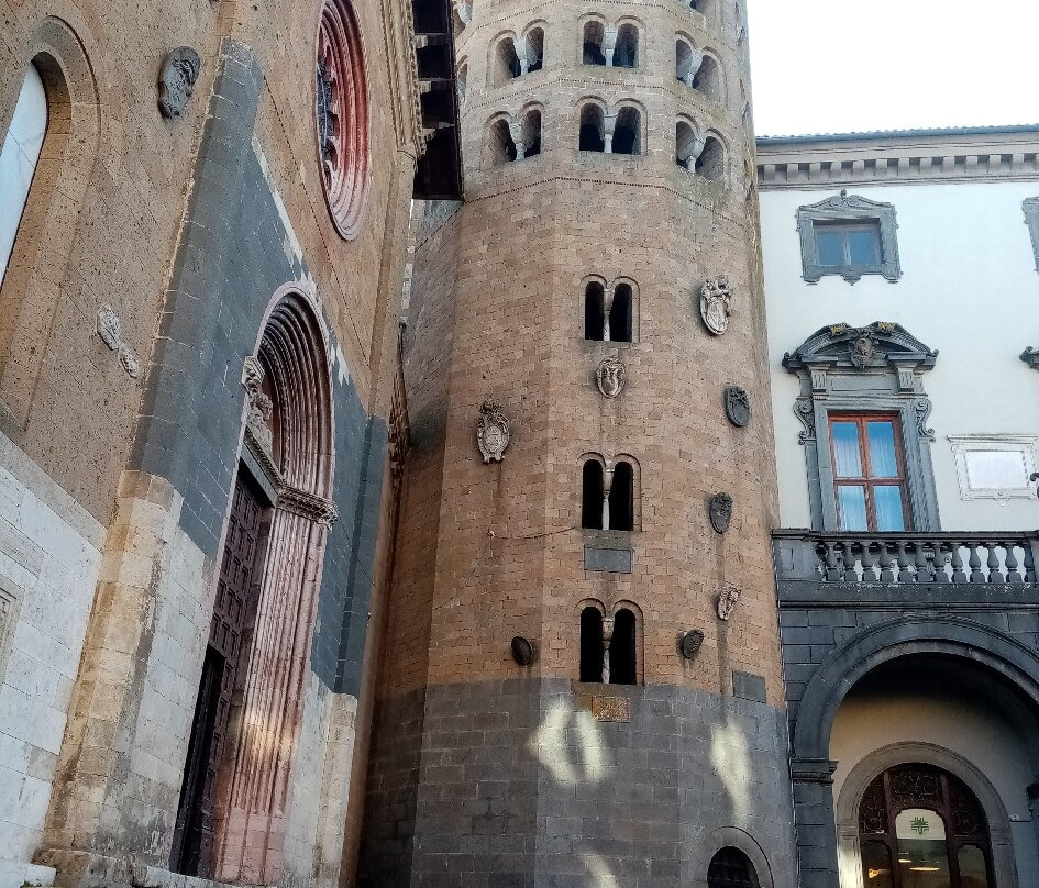 Chiesa di Sant'Andrea e Bartolomeo-奥尔维耶托必去景点
