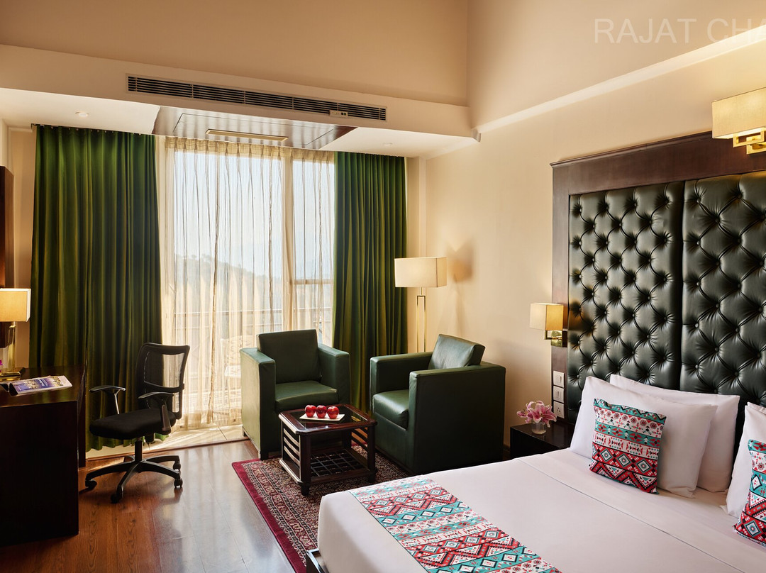 Deventure Shimla Hills主图