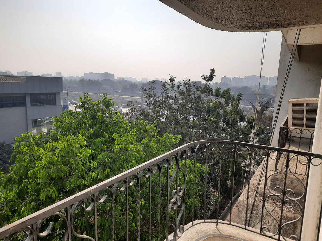 Hotel Woodlands主图