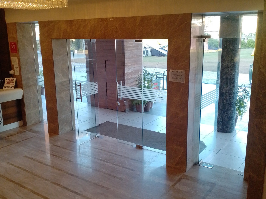 Hotel Imperial Grand主图