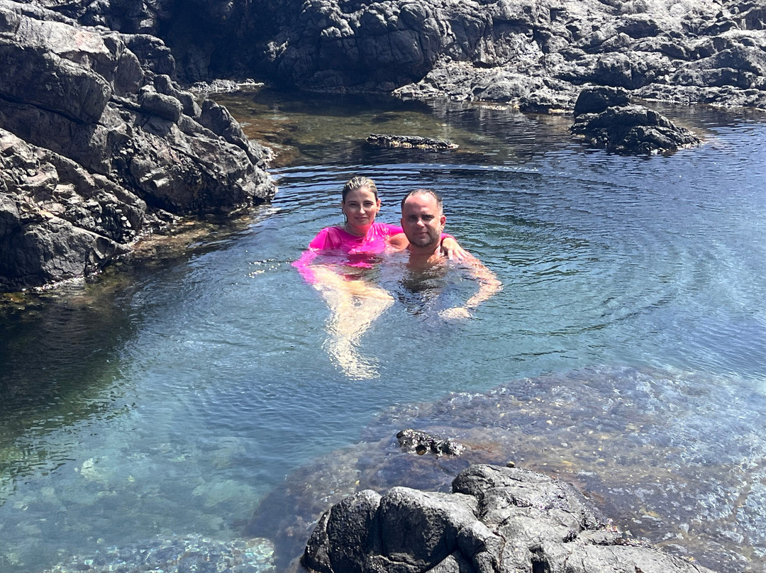 Enseada dos Abreus Beach-费尔南多-迪诺罗尼亚群岛必去景点