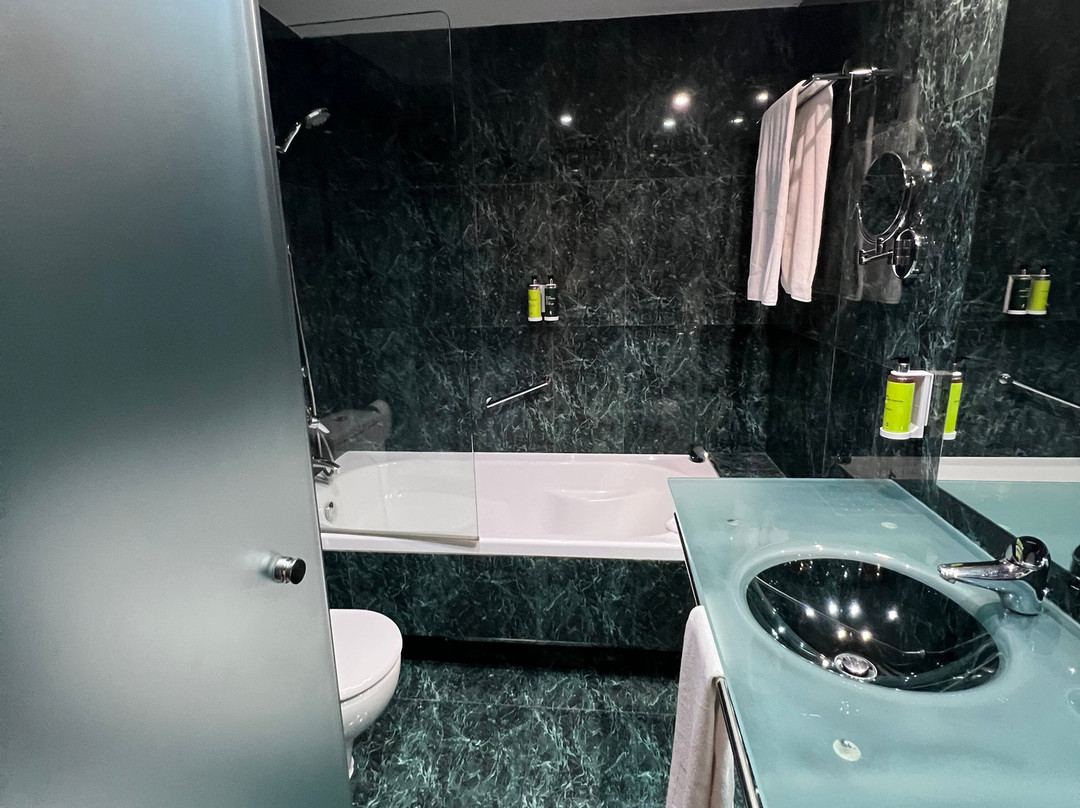 里瓦斯万豪AC酒店主图