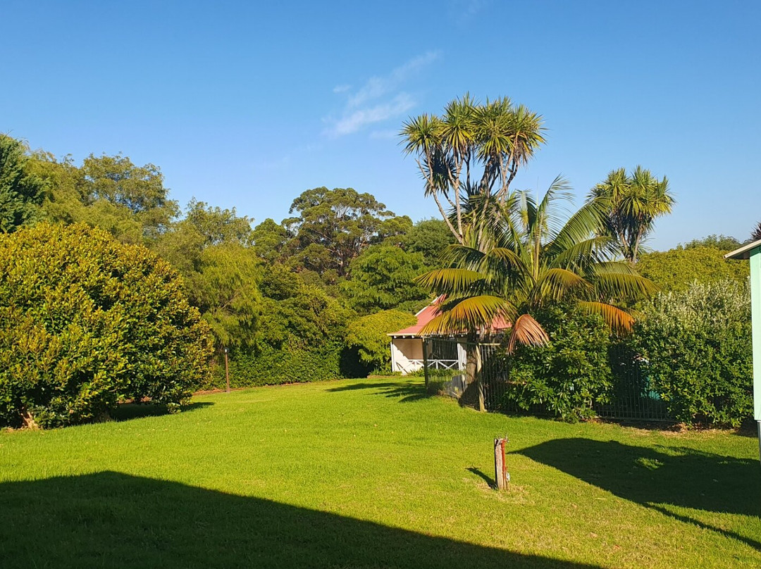 卡丽森林莫泰旅馆主图