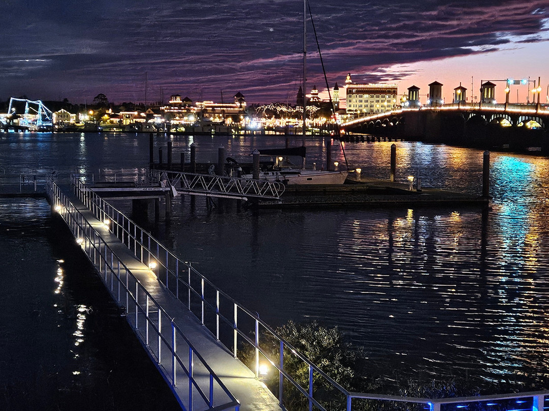 Marker 8 Hotel & Marina主图