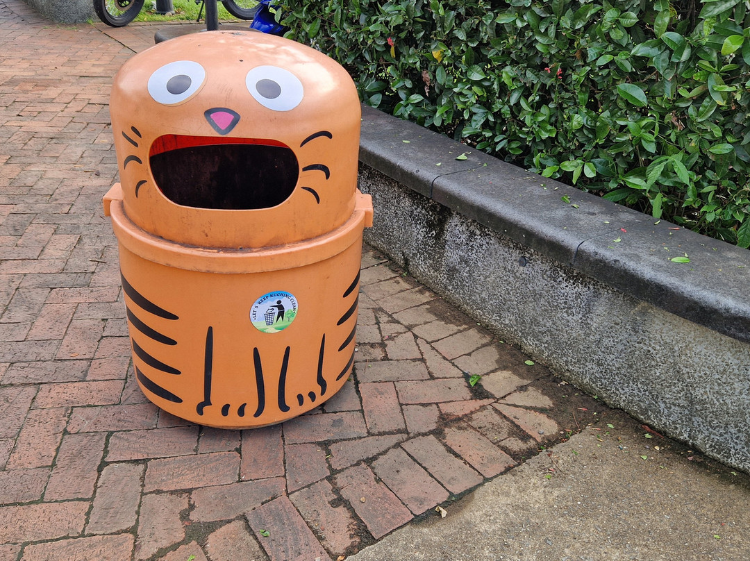 Cat Monument-古晋必去景点