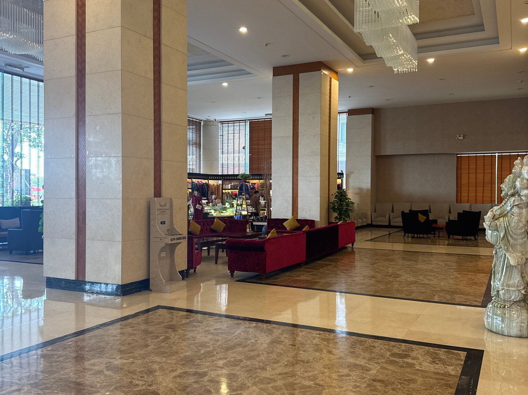 Muong Thanh Luxury Quang Ninh Hotel主图
