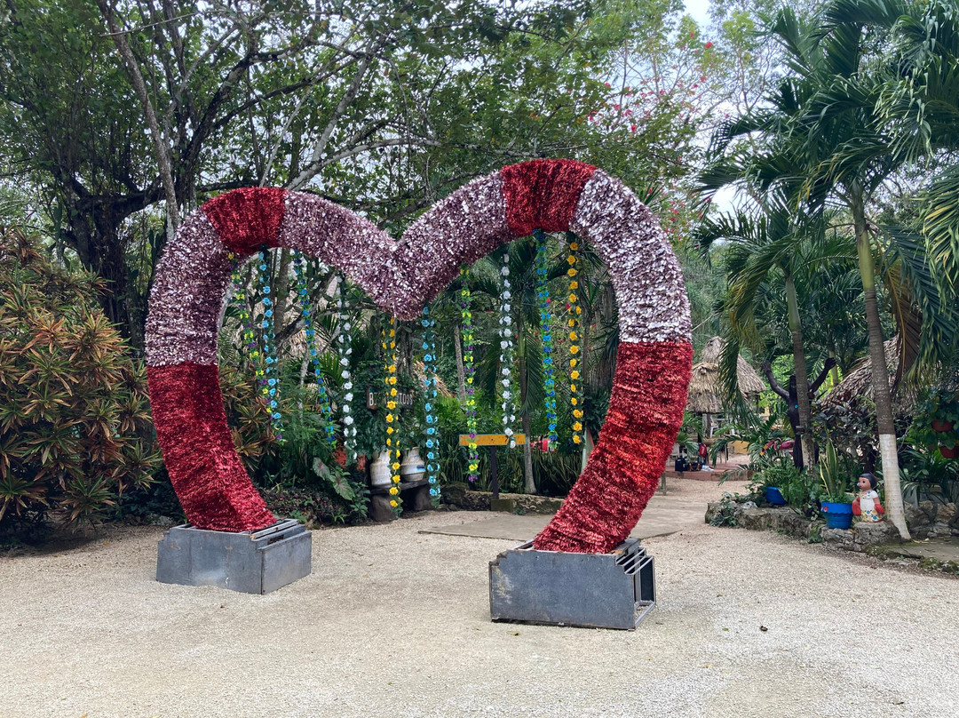 Cenote Verde Lucero-从莫雷洛斯港必去景点
