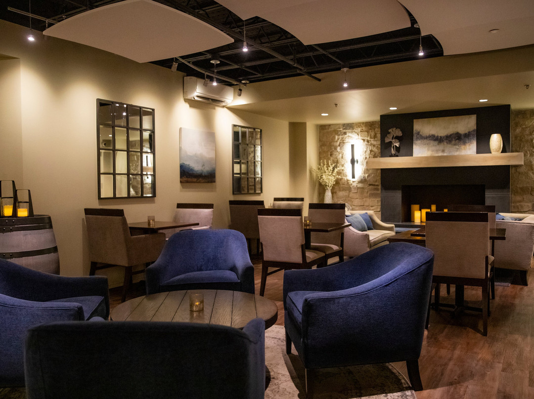 The Vineyards & Winery at Lost Creek景点图片