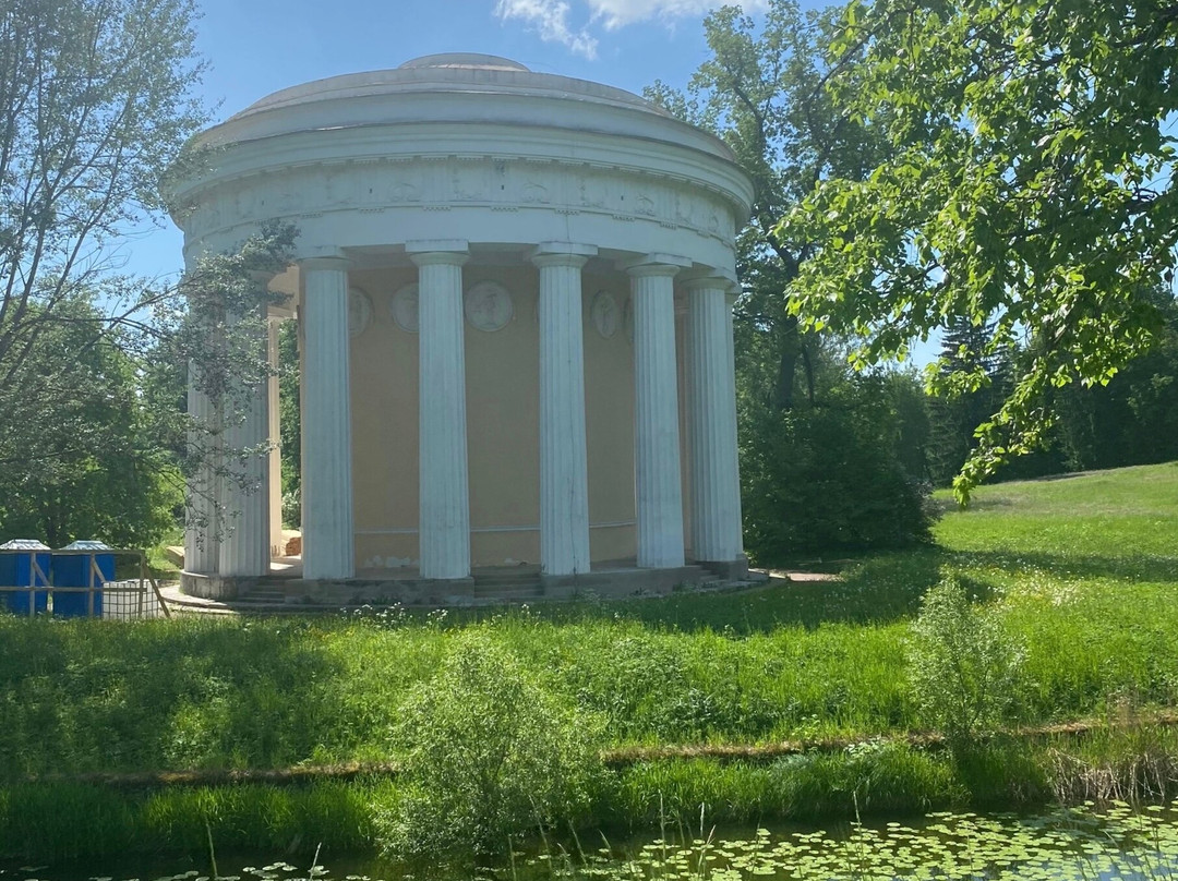 Pavilion "Temple of Friendship"景点图片