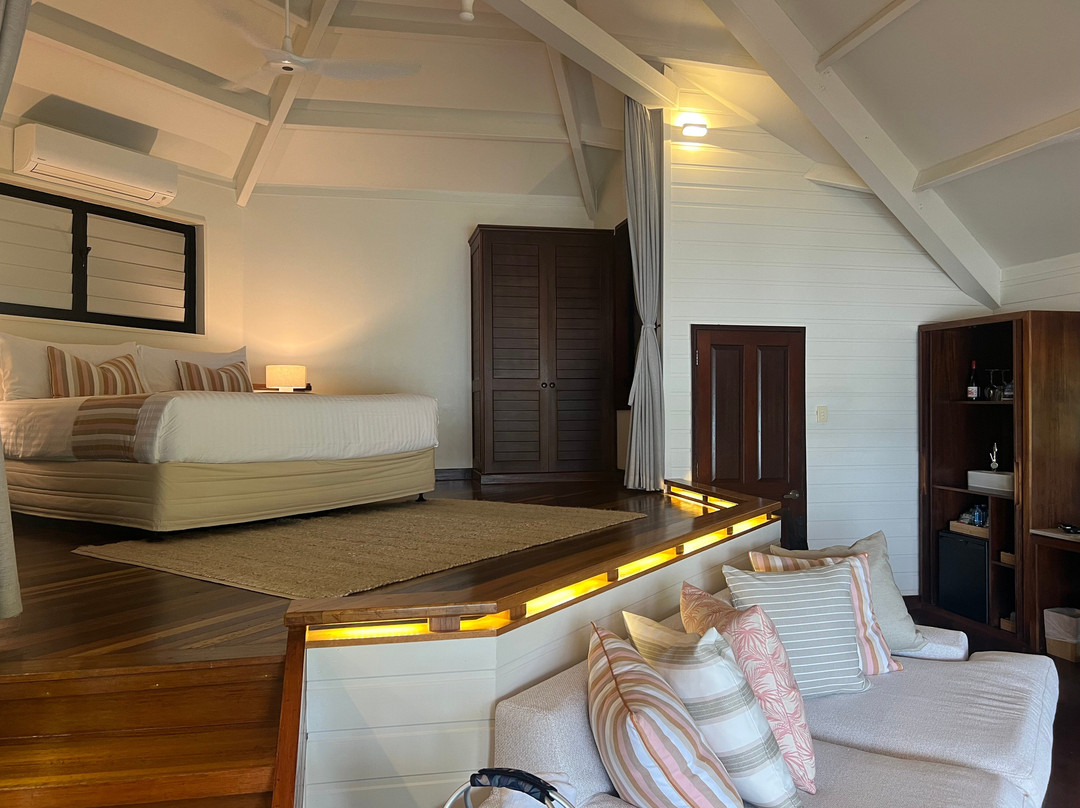 班达拉岛度假屋主图