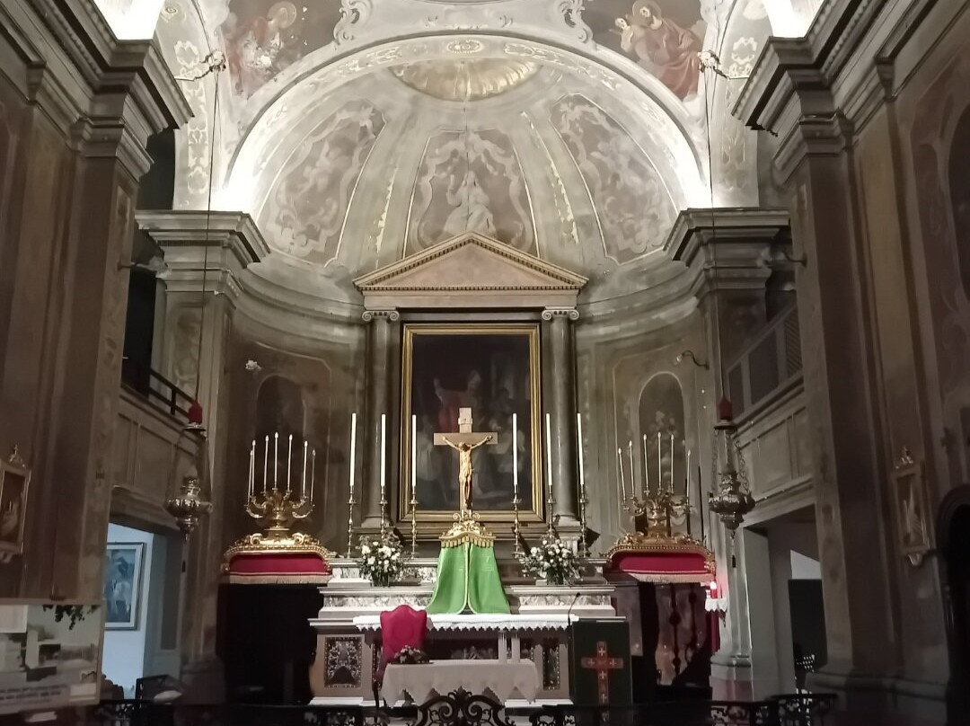 Church of Saint Ambrose "di Villanova"景点图片