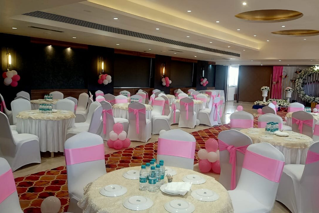 Cosmique Clarks Inn Suites主图