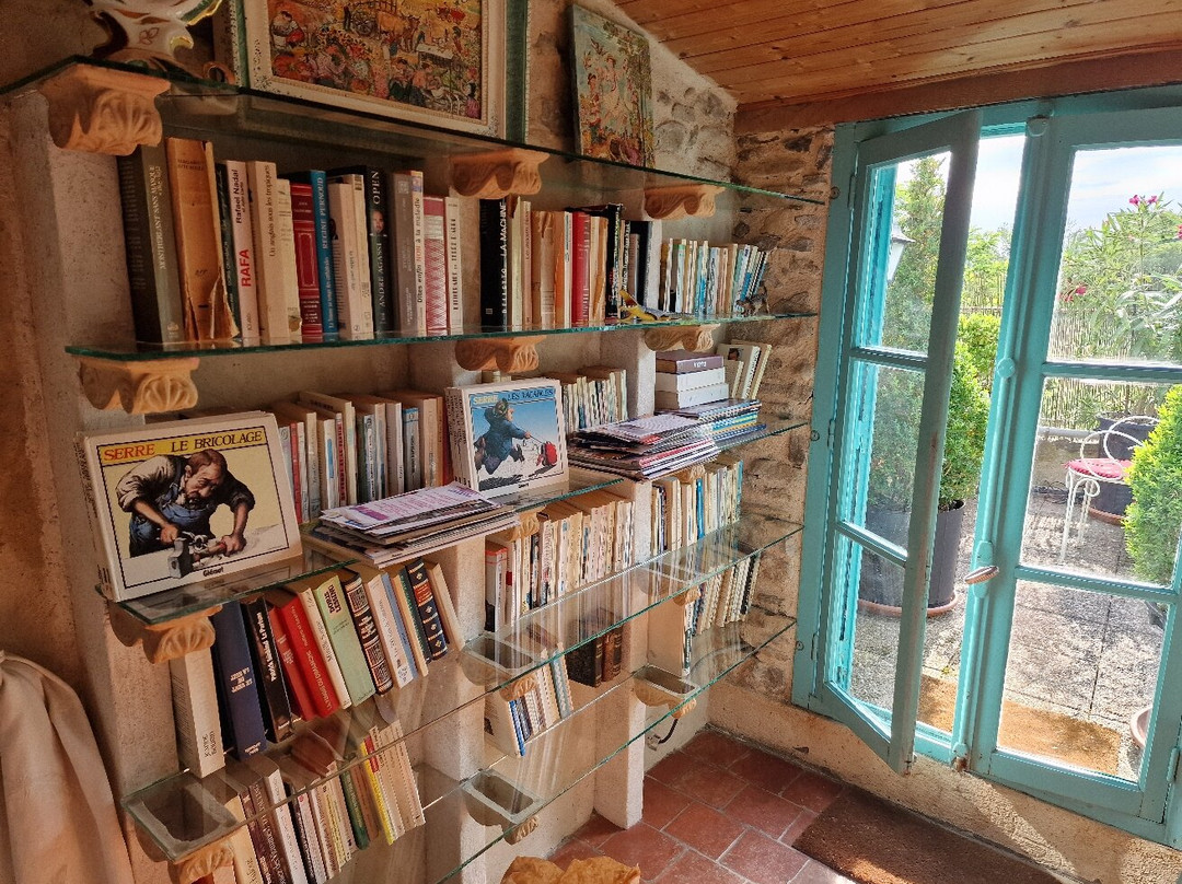 Riverside-Home-Cottage主图