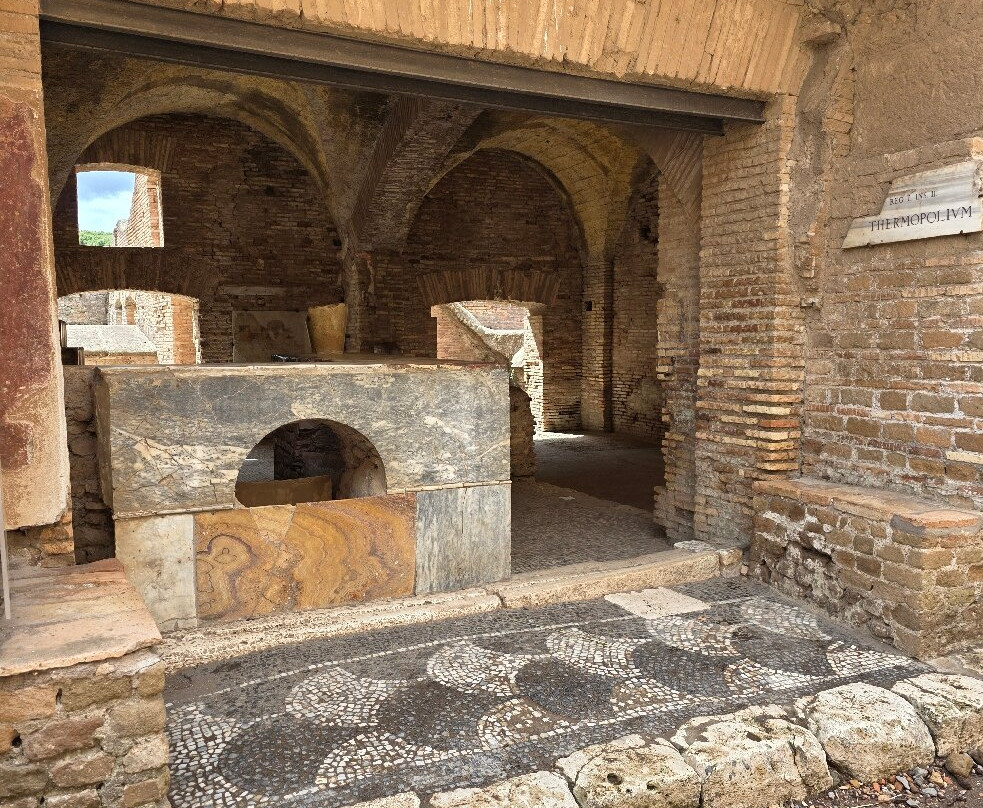 Thermopolium-Ostia Antica必去景点