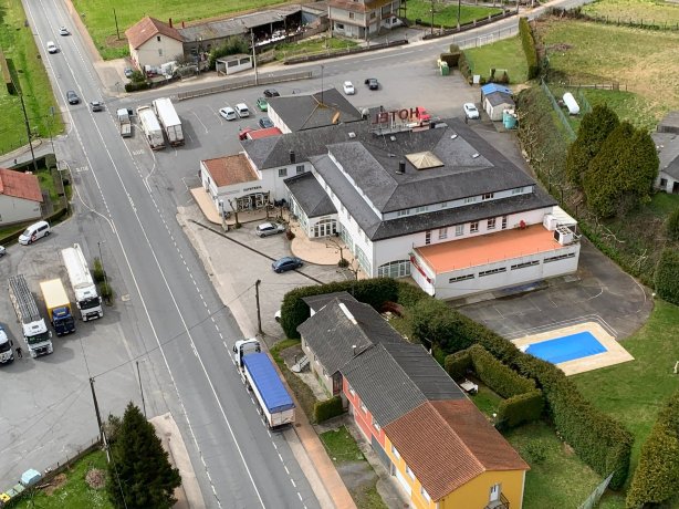 巴雷罗酒店-官方