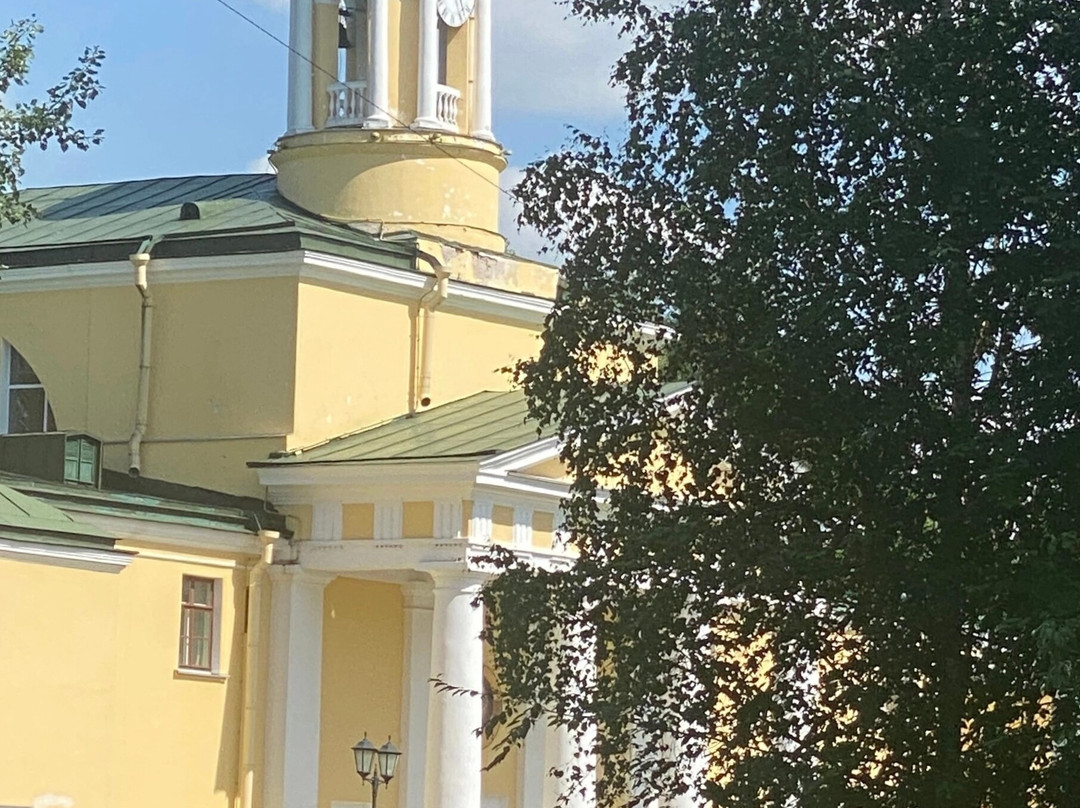 Church of the Holy Equal-to-the-Apostles Mary Magdalene景点图片
