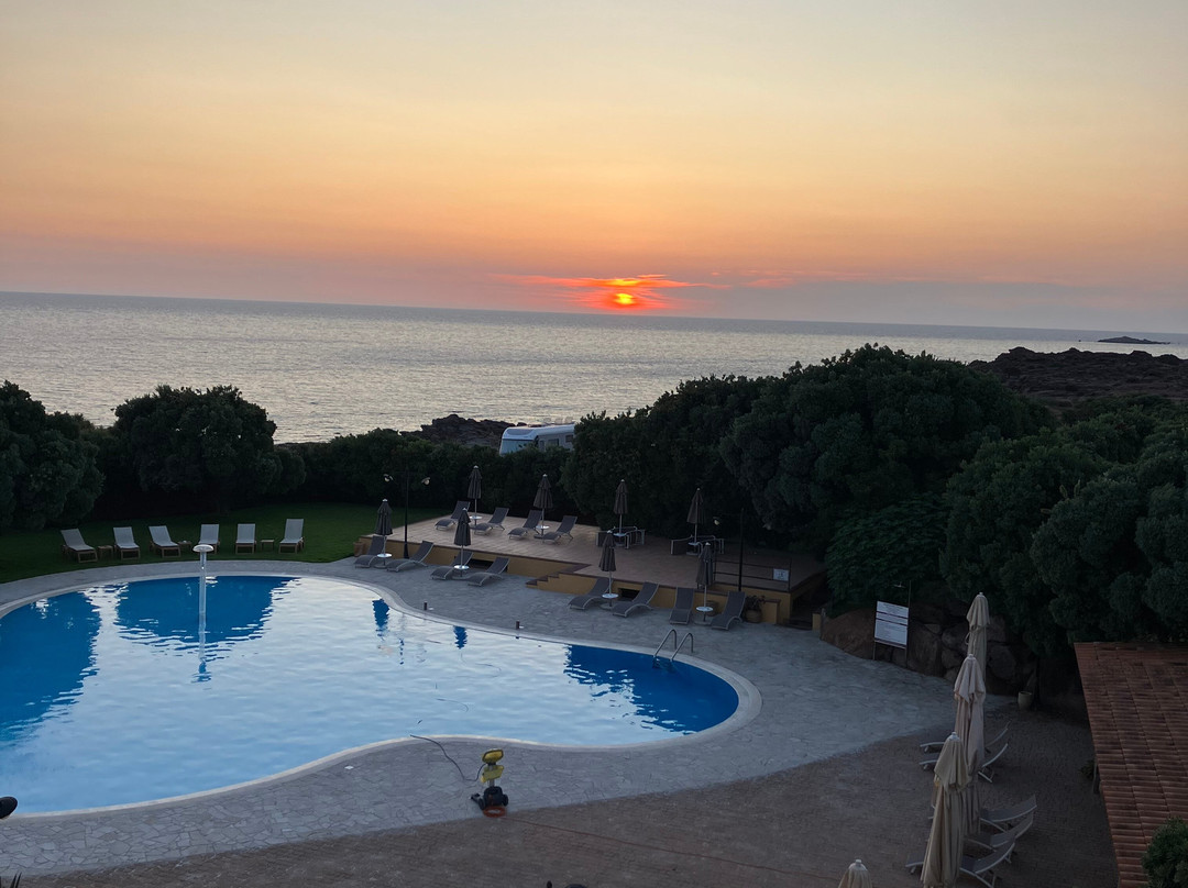 丽都德利斯帕诺丽酒店主图