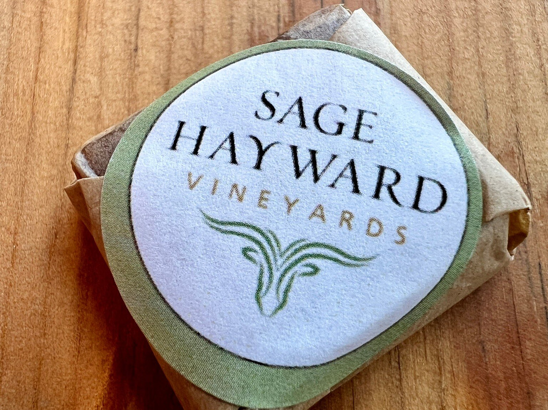 Sage Hayward Vineyards-Saturna Island必去景点