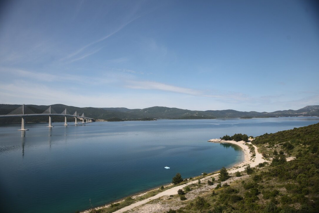 Peljesac Bridge-Komarna必去景点
