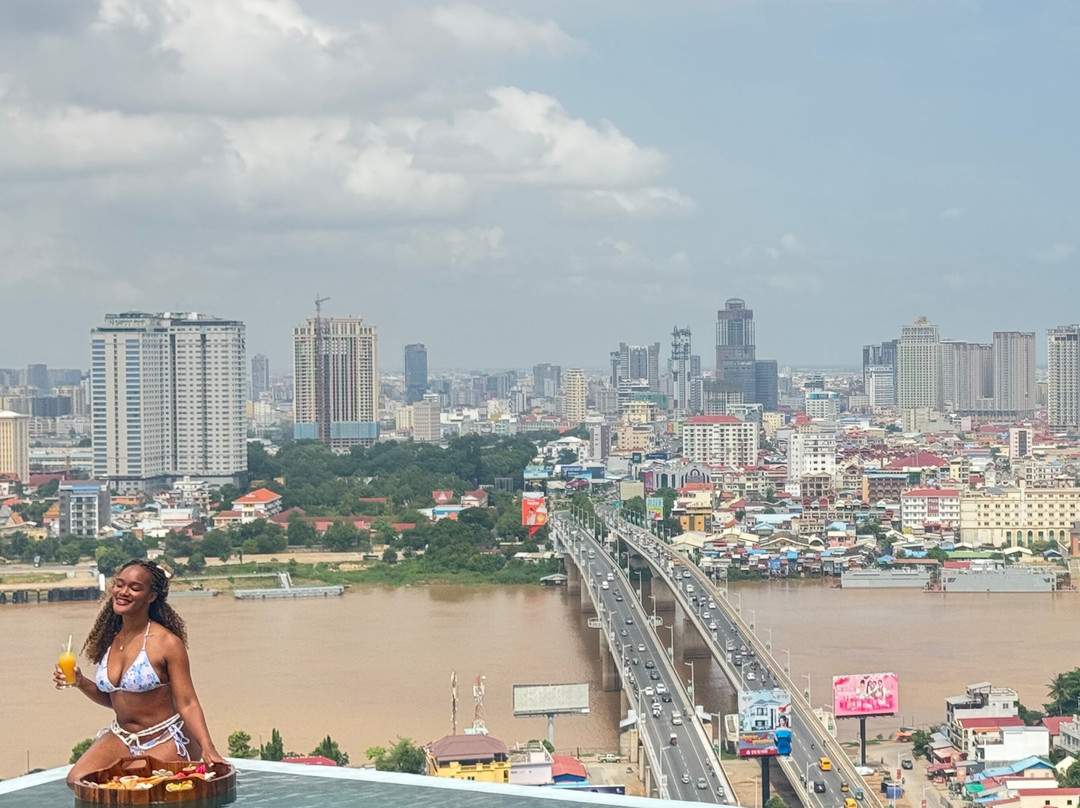 The Peninsula Phnom Penh主图