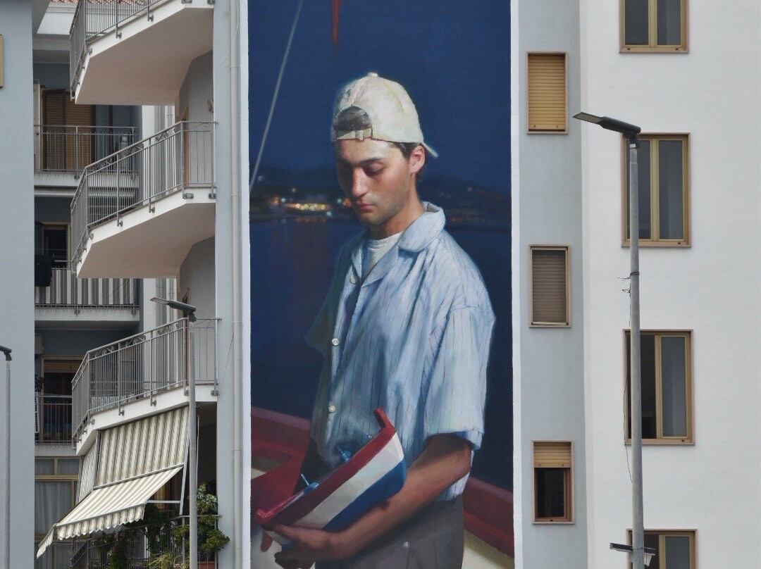 Murales-迪亚曼泰必去景点