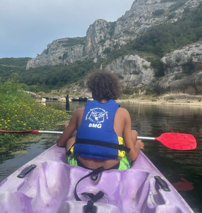 Bureau des Moniteurs du Gard-Collias必去景点