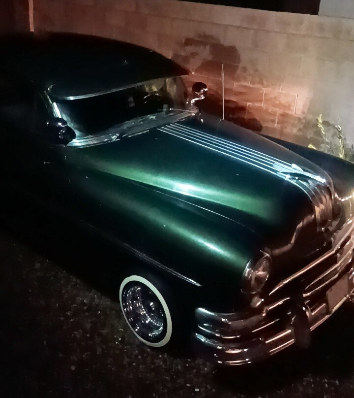 卡尔波利波莫纳拉金塔旅馆及套房酒店主图