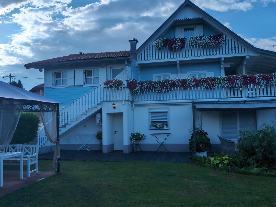 普利特维采湖公寓酒店主图