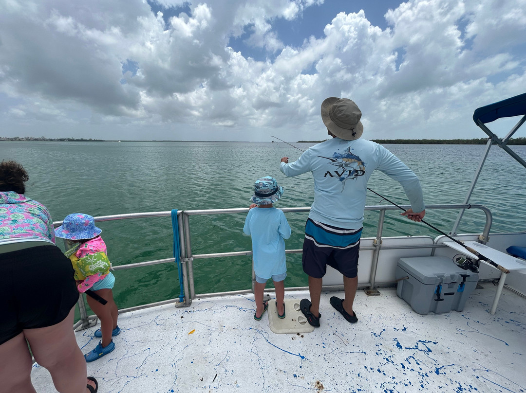 Island Boat Tours & Adventures-Bradenton Beach必去景点