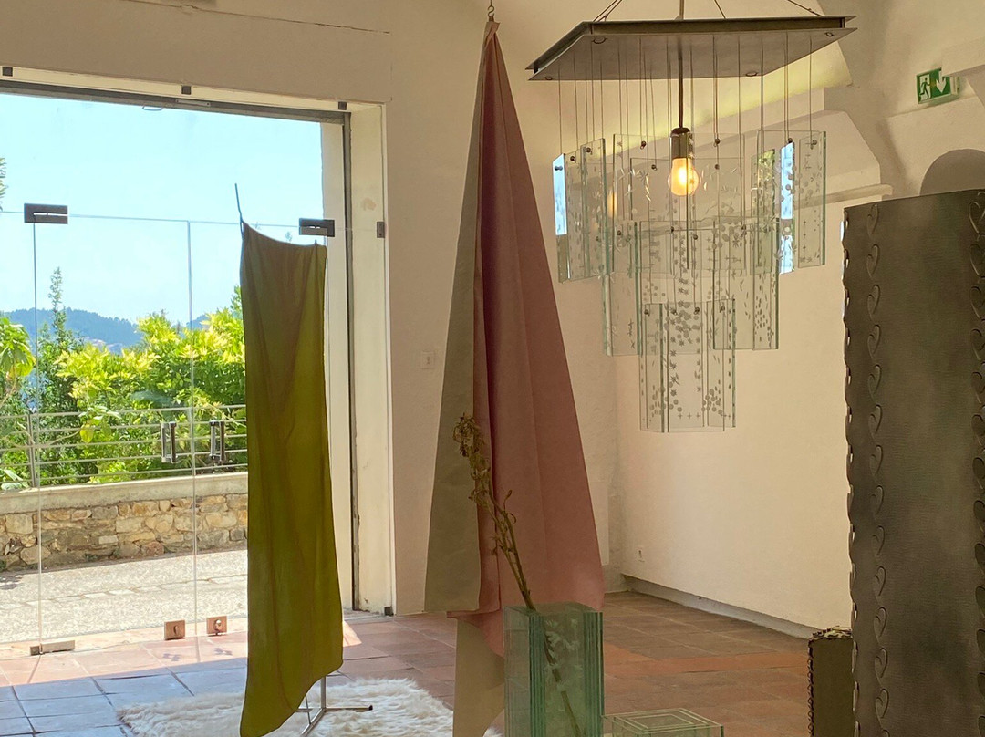 诺埃耶别墅-耶尔必去景点