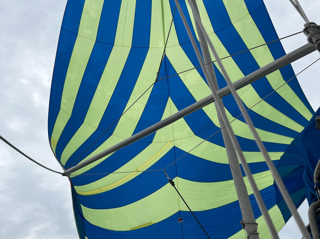 Yakapartir-拉罗谢尔必去景点