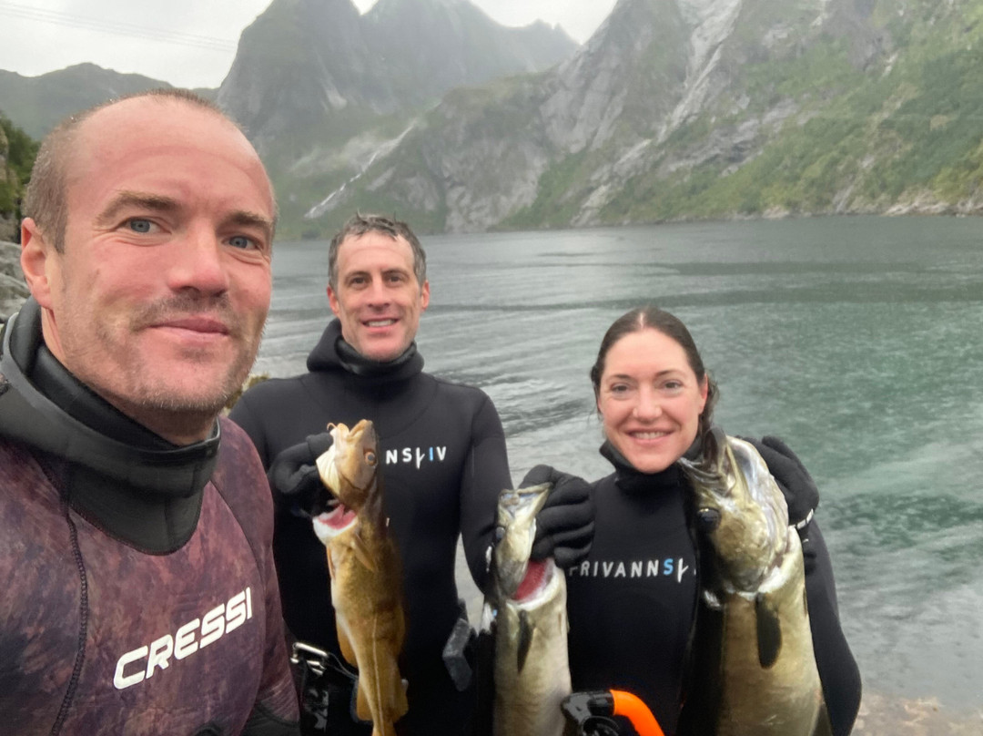 Arctic Spearfishing & guided fishing-Ballstad必去景点