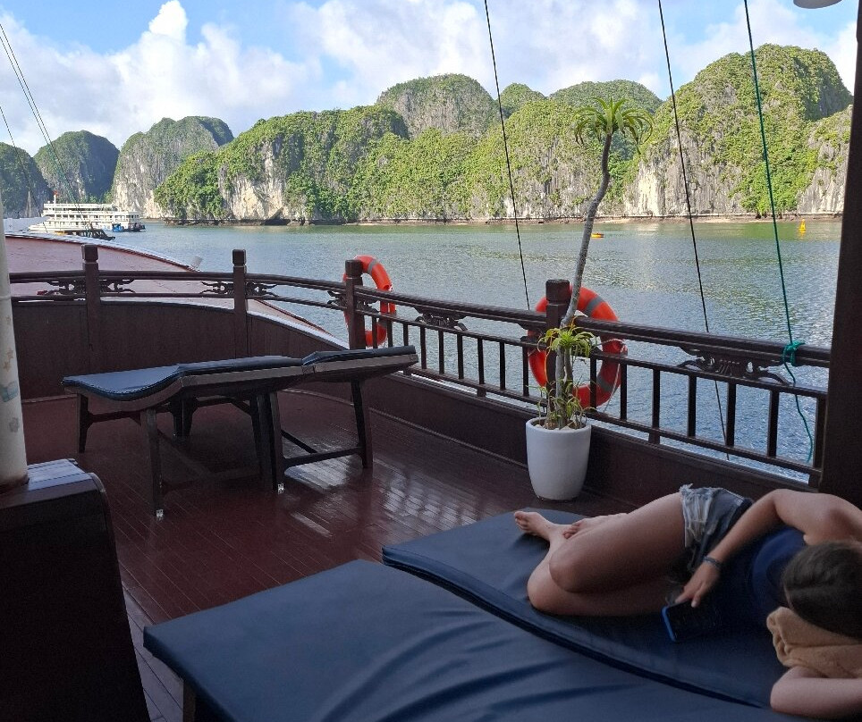 Cat Ba Ocean Cruises-下龙湾必去景点