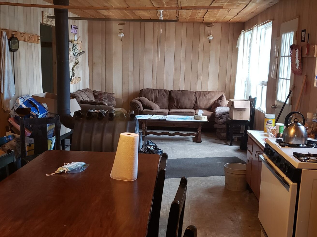 Ogoki Lake Outfitters