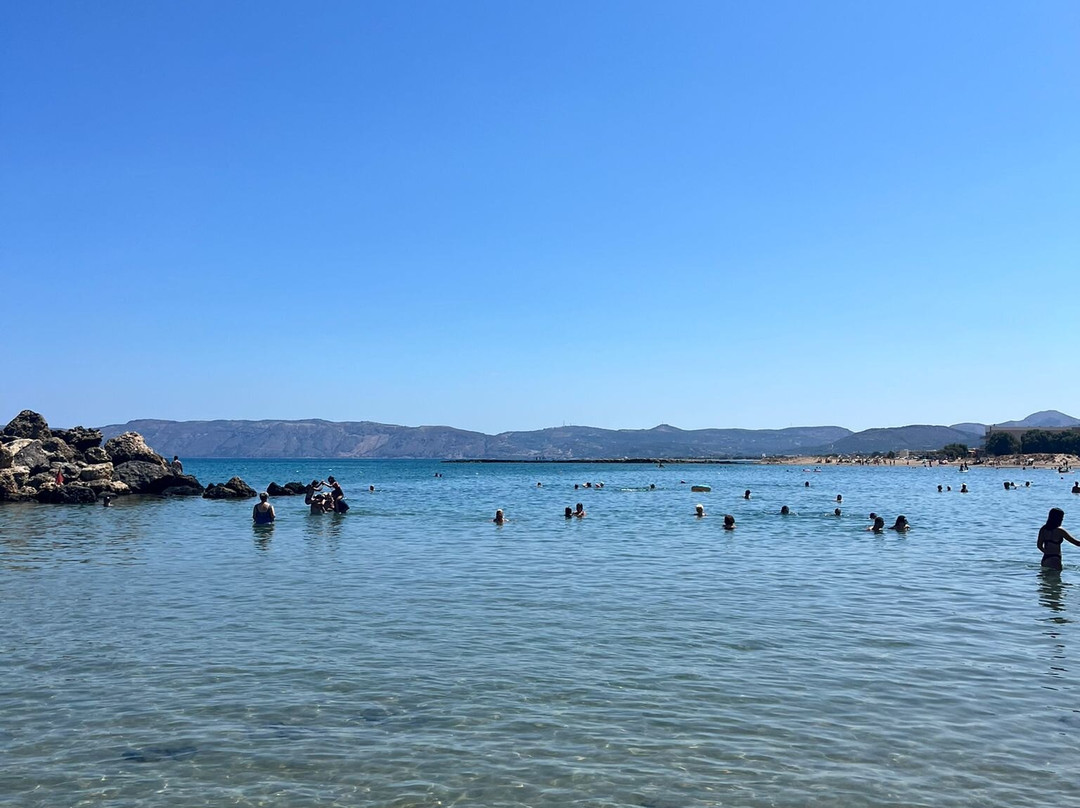 Elena Beach Hotel主图