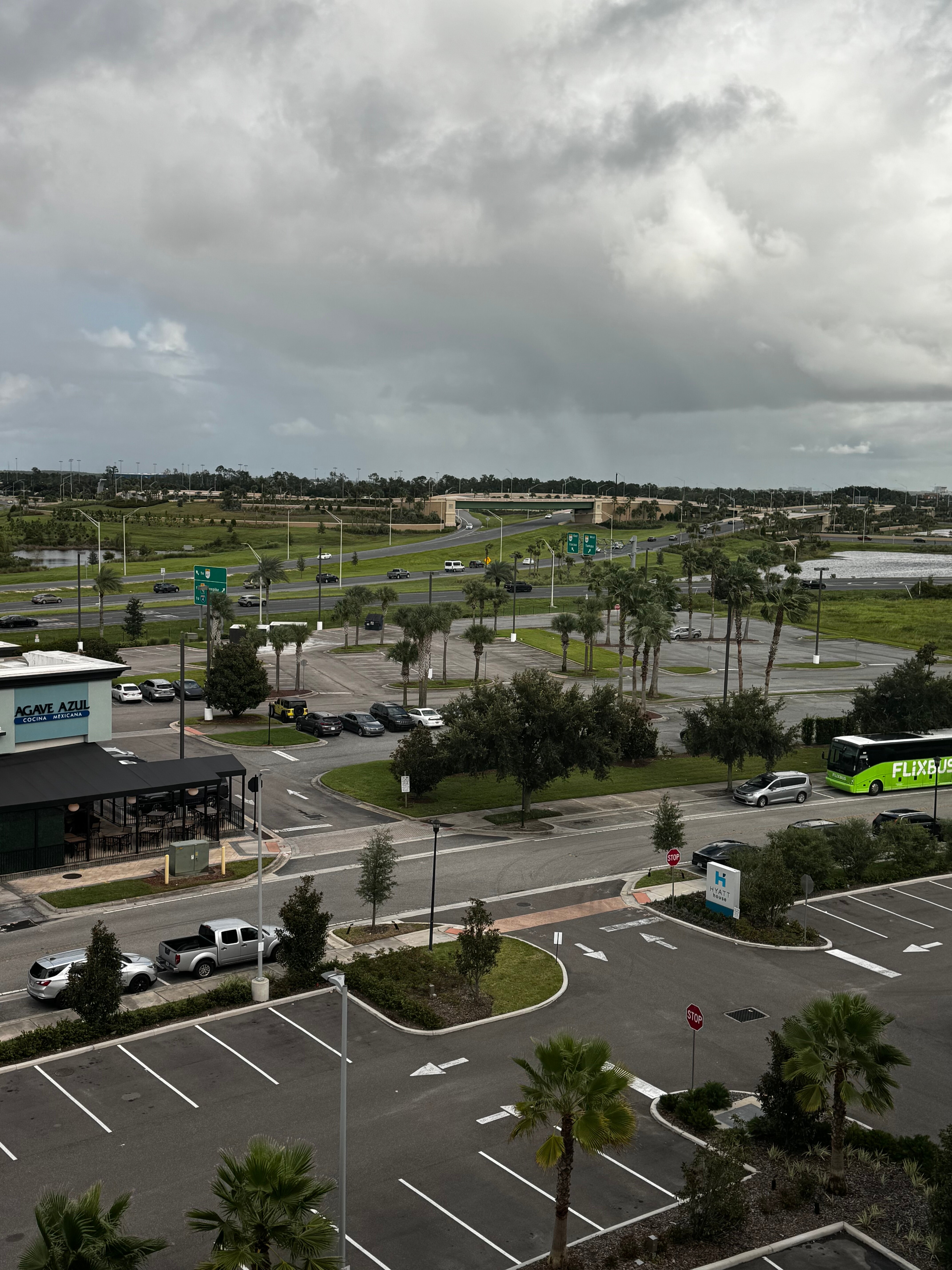 Hyatt House Orlando Airport-官方