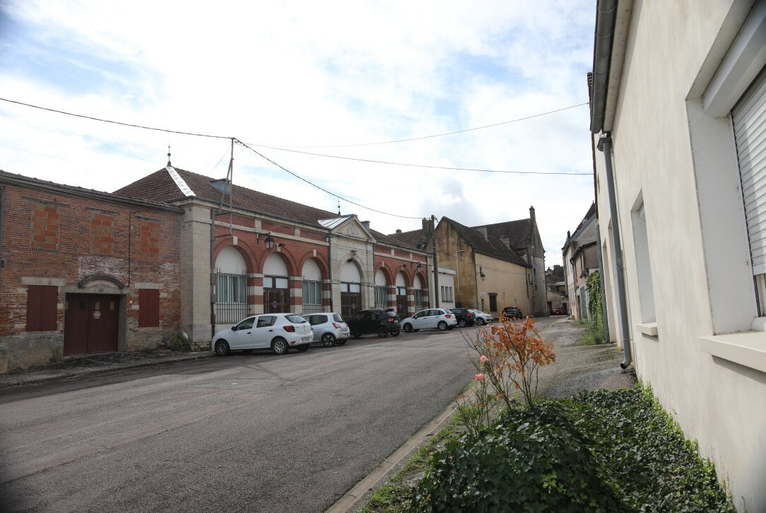 La Halle Au Blé À Seurre-Seurre必去景点