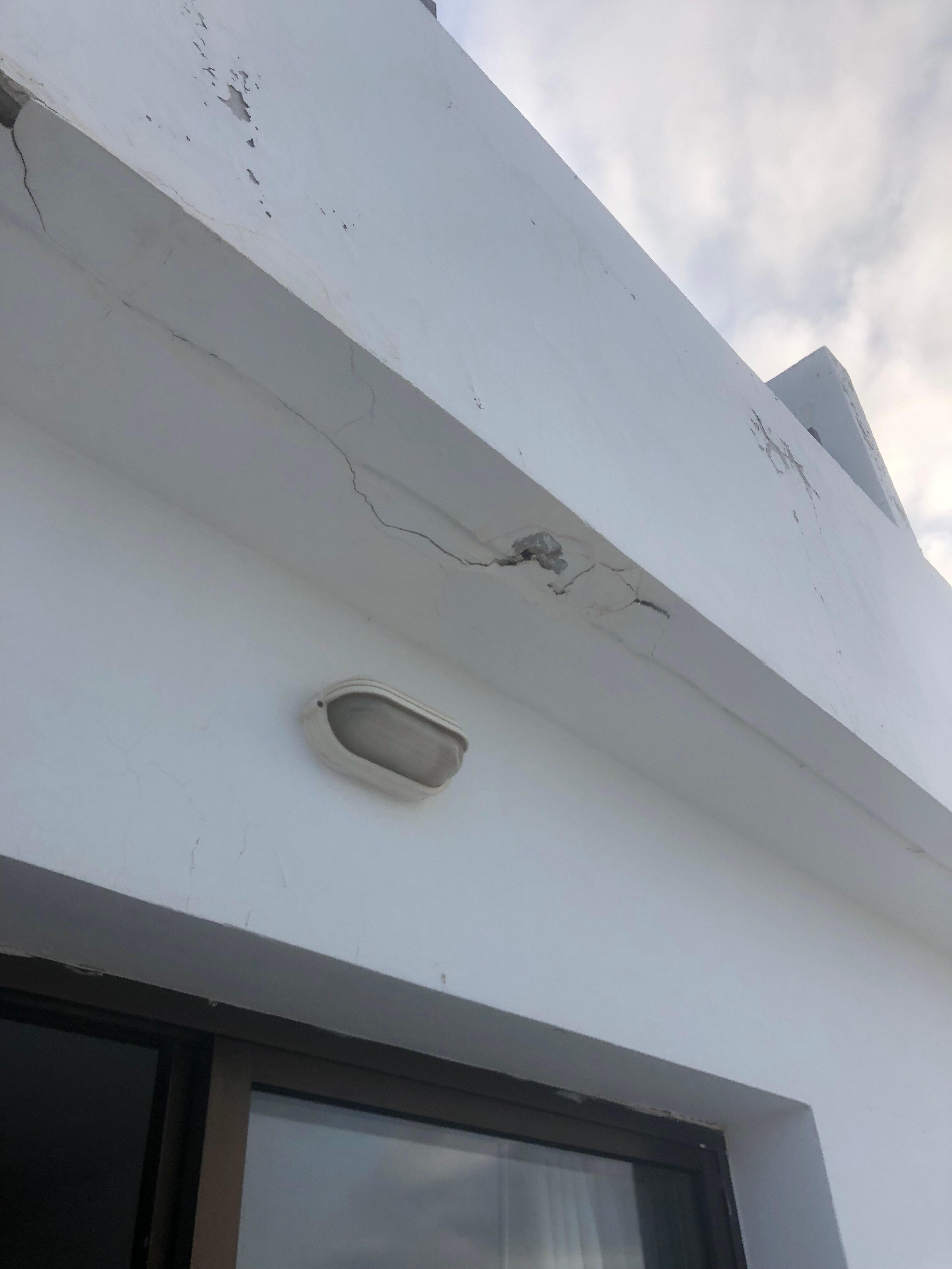 Corallia Beach Hotel Apartments-浴室