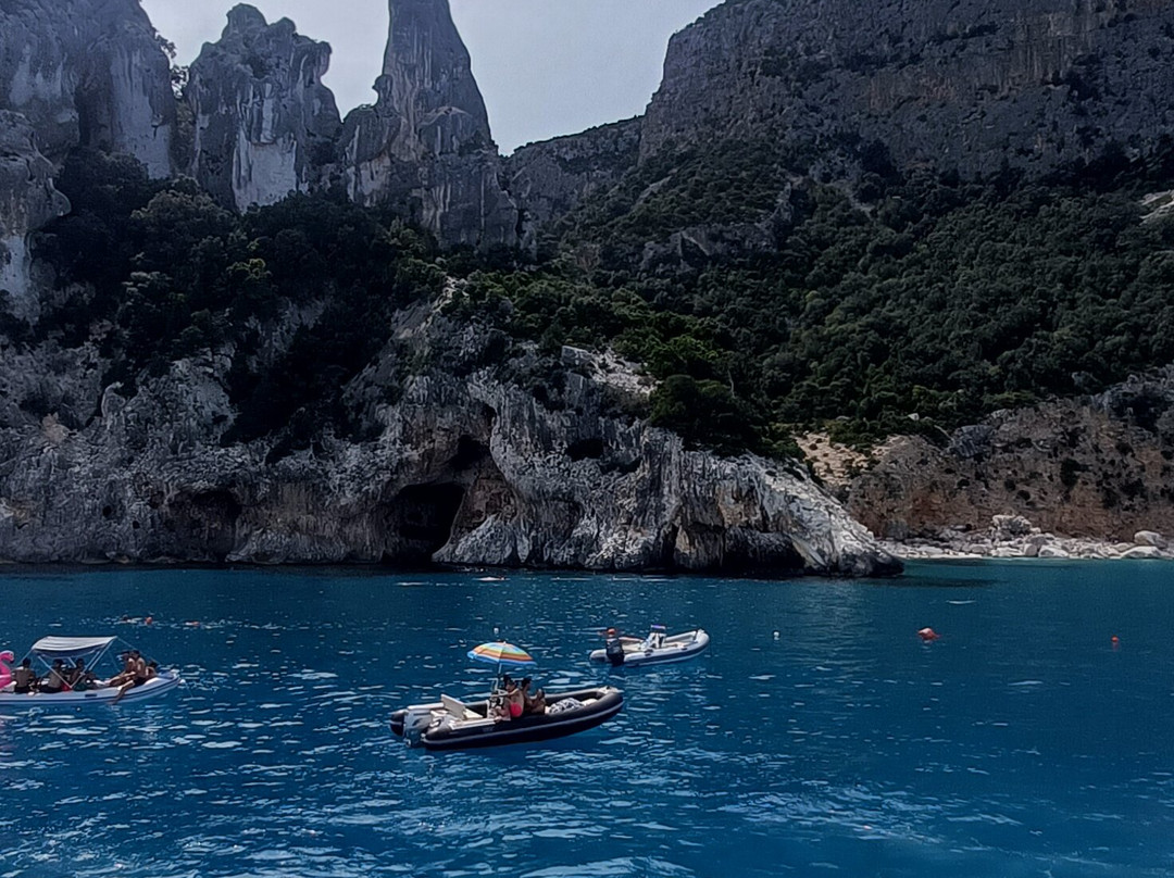 Nuovo Consorzio Trasporti Marittimi Cala Gonone-Cala Gonone必去景点