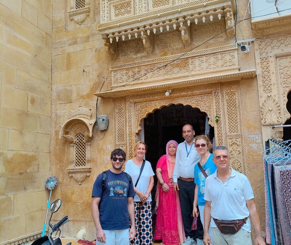 Jaisalmer Tourist Guide Ansab Multani-杰伊瑟尔梅尔必去景点
