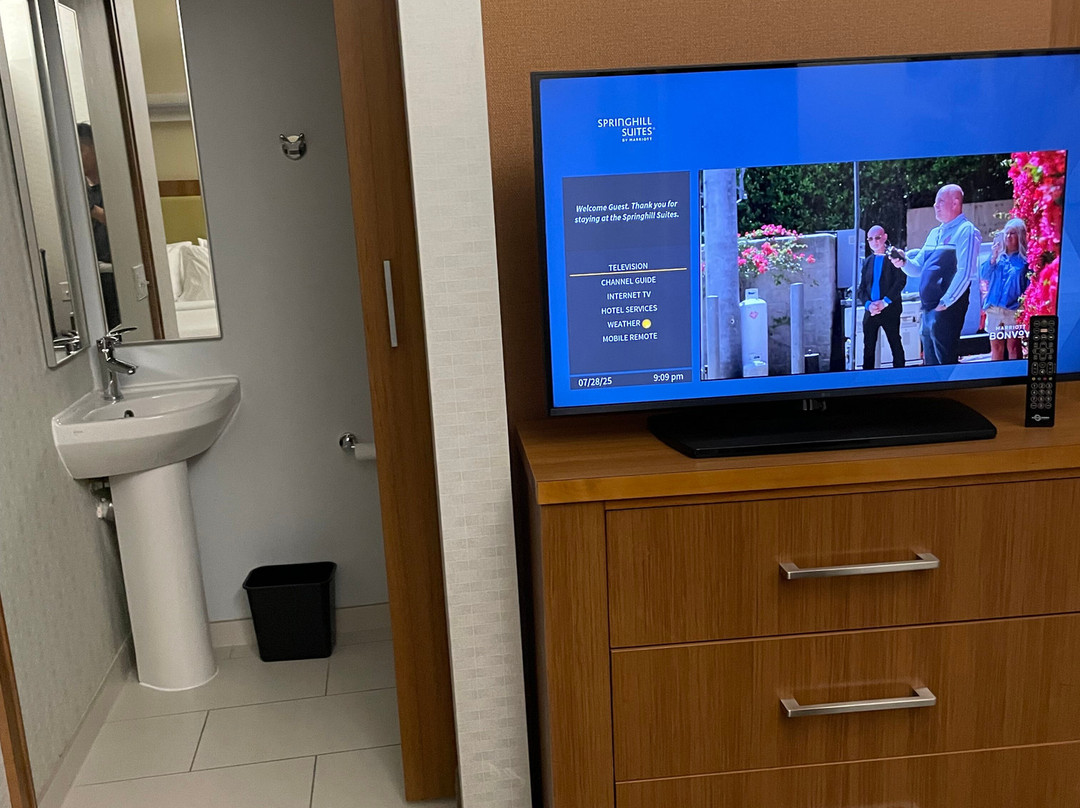 阿灵顿首府美景 Residence Inn 酒店主图