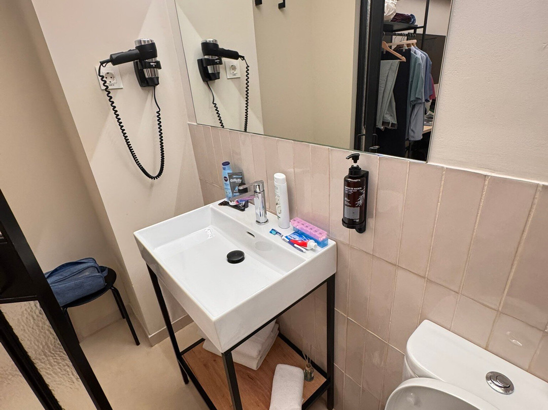 Mythic Valencia主图