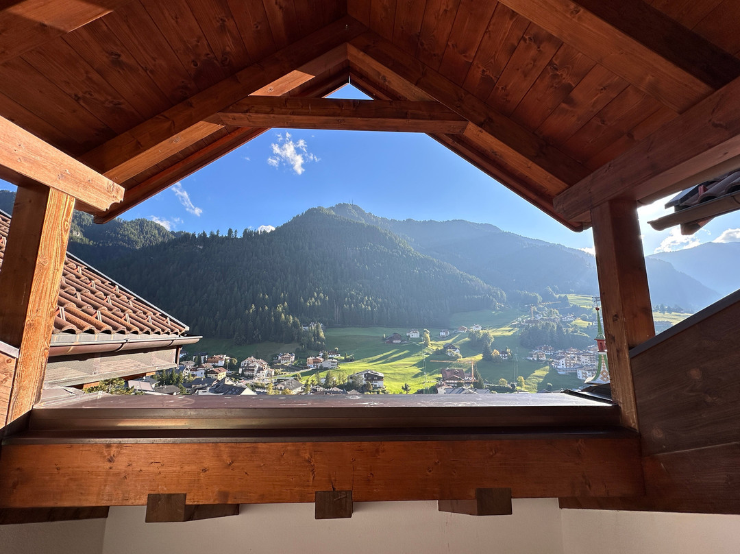 格罗奈思酒店主图