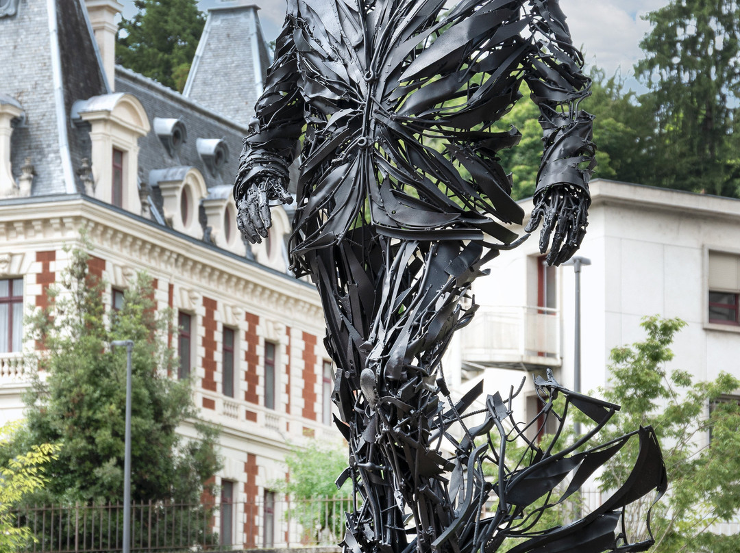 Les Statues des Pésidents-蒂勒必去景点