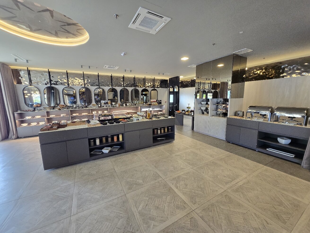 Marinus Beach Hotel-官方