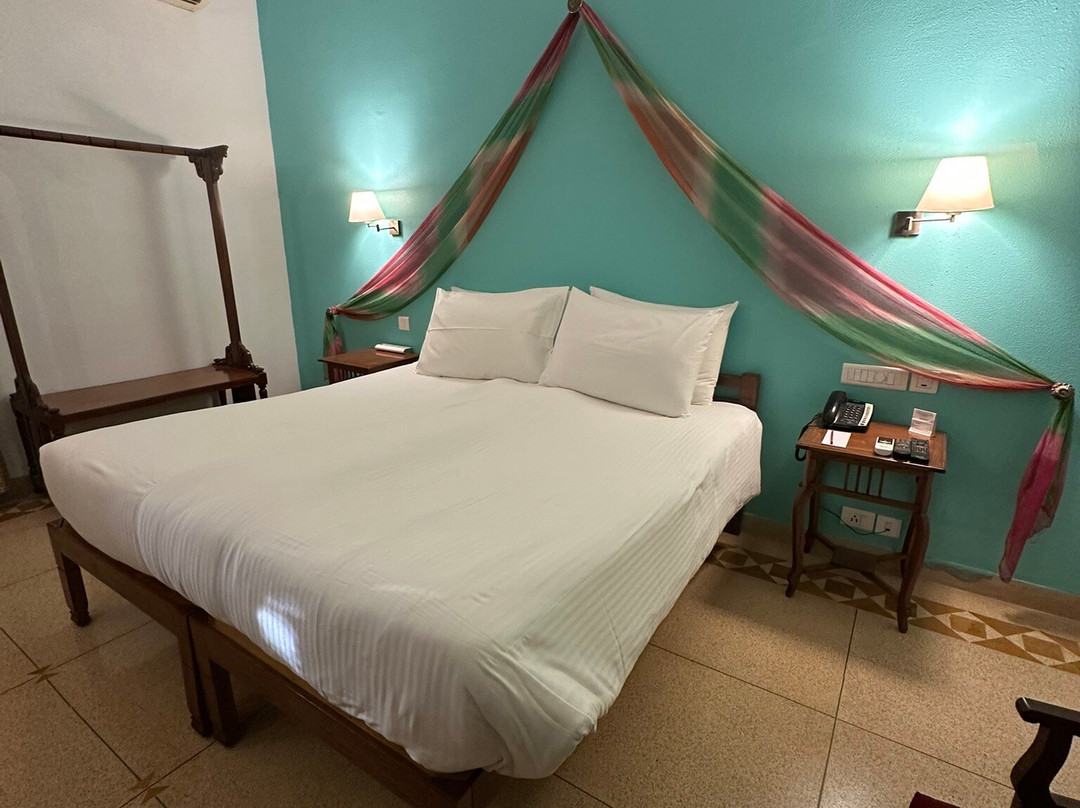 拉沃克克特港威酒店主图