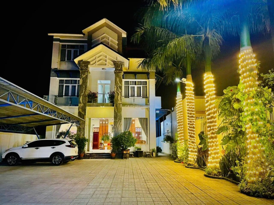 Khach san 25 thang 12 - Tanh Linh