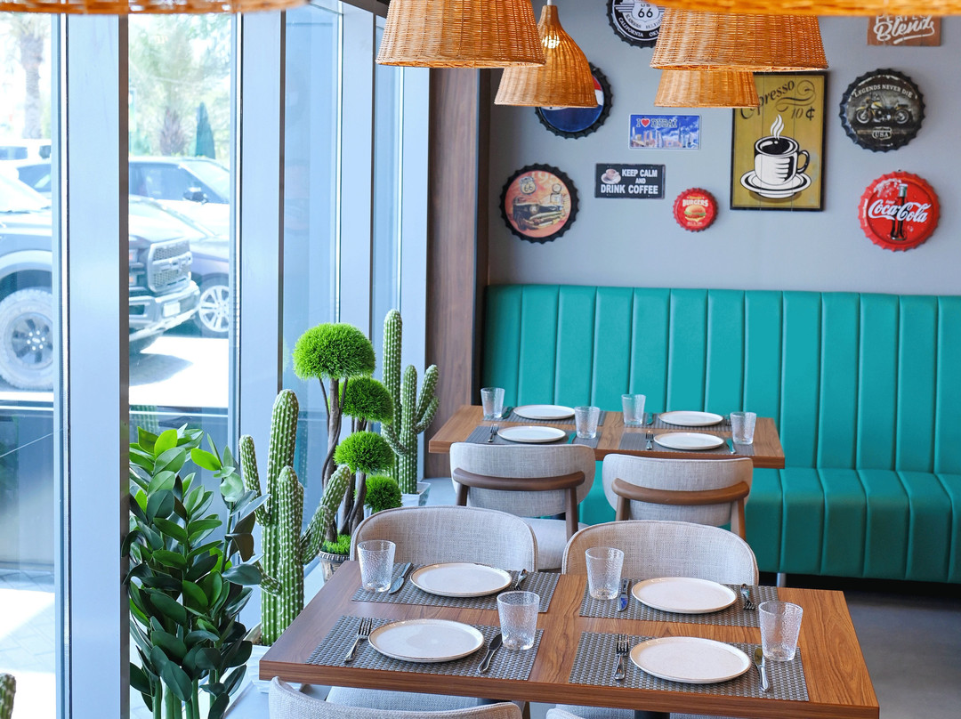 The Urban Table Restaurant